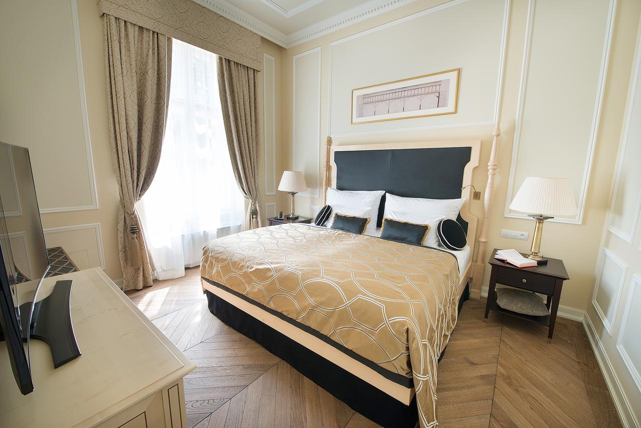 Wilson Palace By Loft Bratislava Luaran gambar